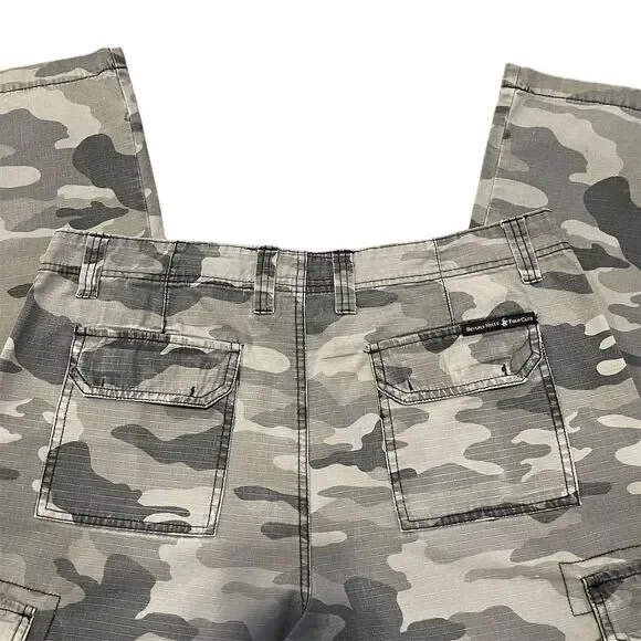Beverly Hills Polo Club Men's Camouflage Cargo Pants Size 36 Inseam 32 - Picture 3 of 8